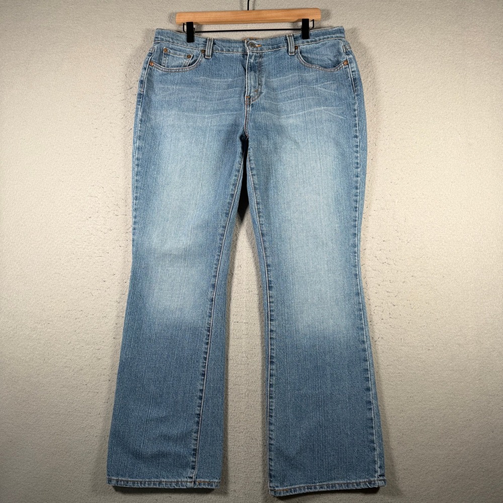 Vintage Levis 515 Bootcut Jeans Womens 14M Medium Wash Blue Mid Rise Denim 36x31
